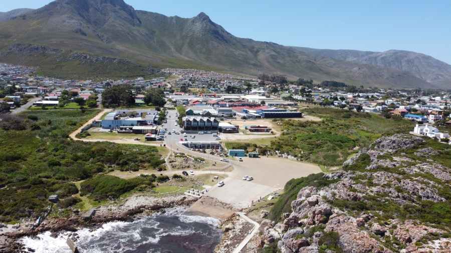 3 Bedroom Property for Sale in Palmiet Western Cape